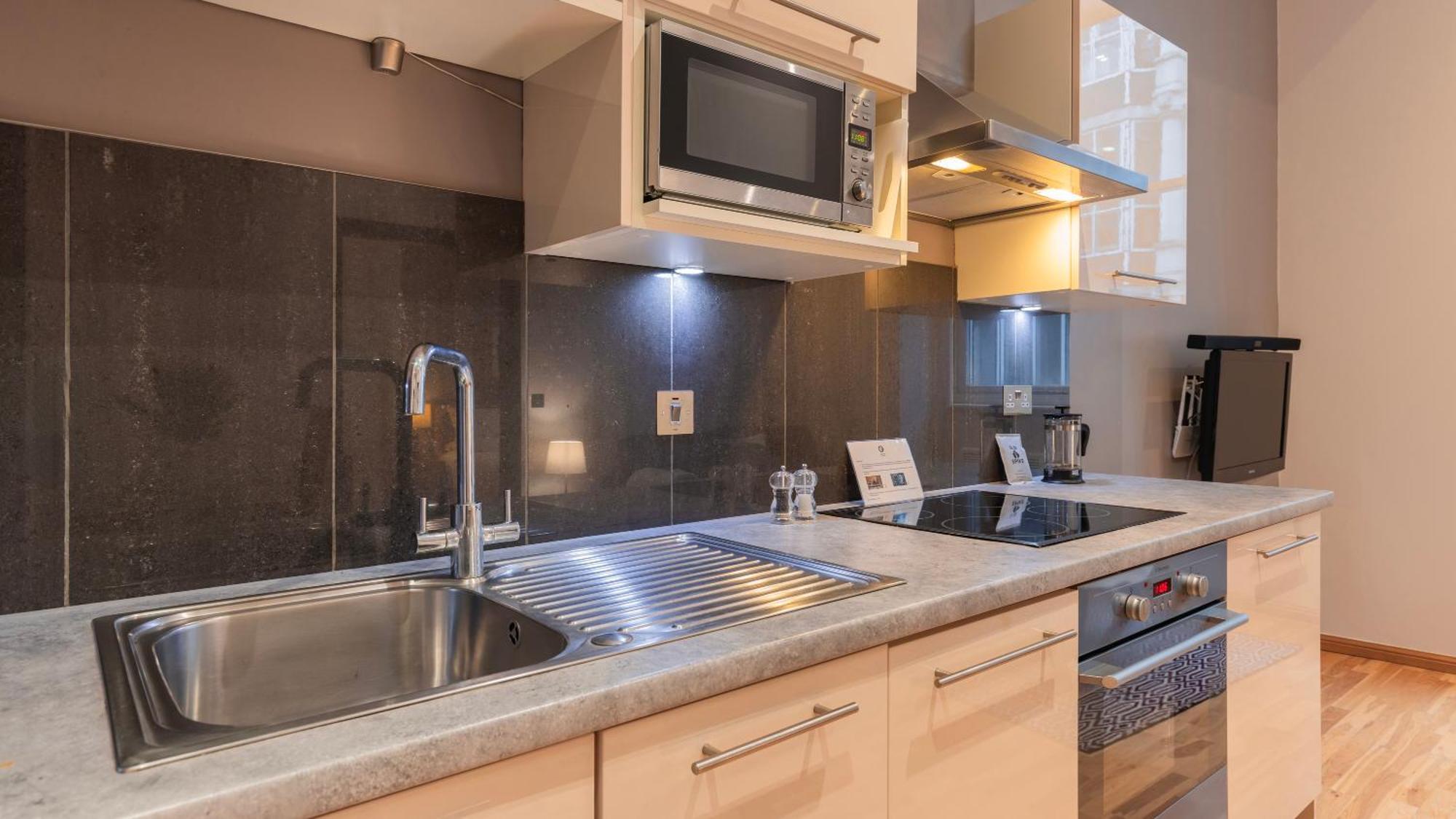 Cannon Street Serviced Apartments By Lovelystay Londres Exterior foto