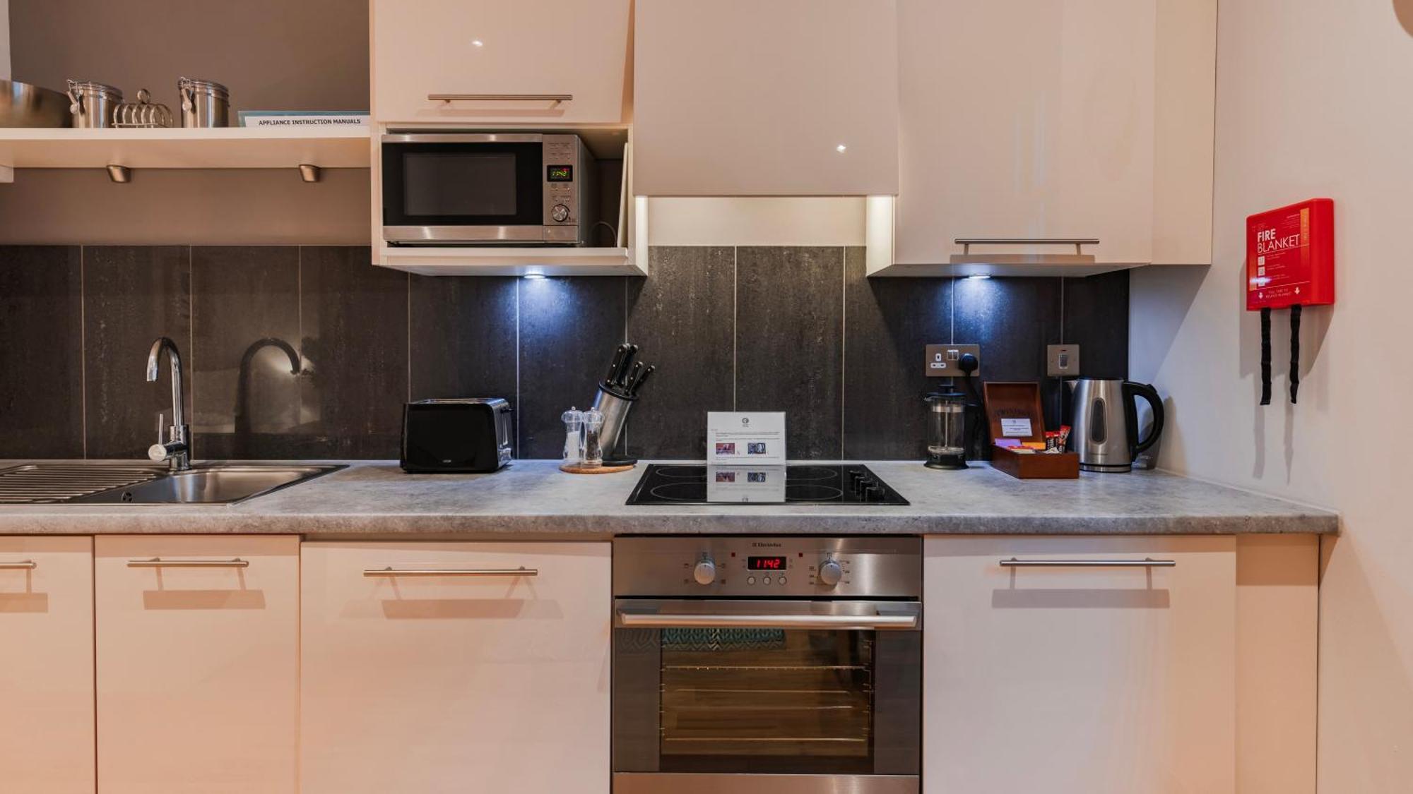 Cannon Street Serviced Apartments By Lovelystay Londres Exterior foto